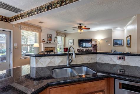 2507 Evergreen Drive Pearland TX 77581