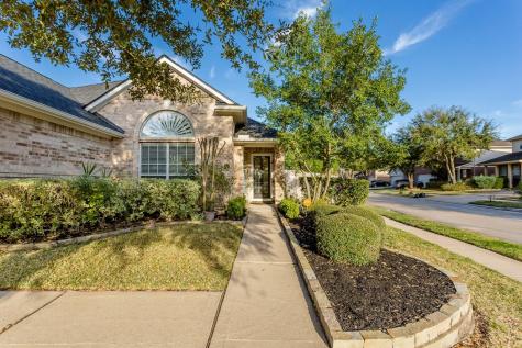 10002 Deer Track Court Houston TX 77064