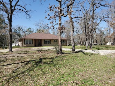 15 Hill Top Road Huntsville TX 77320