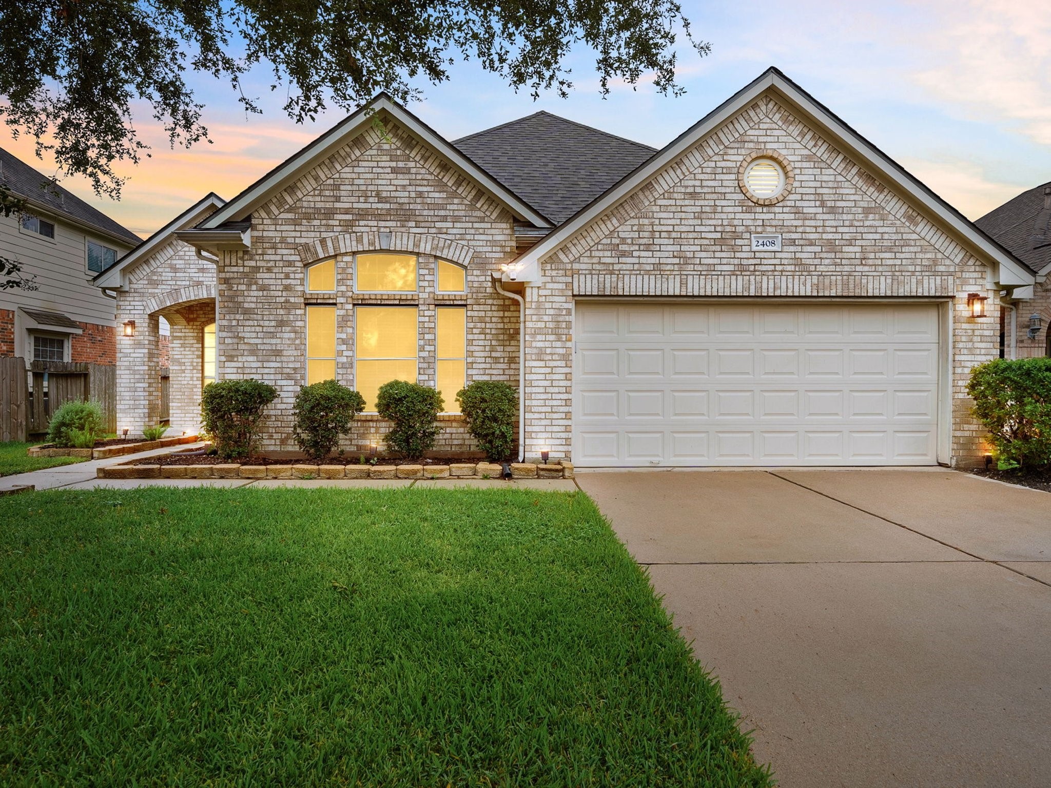 2408 Sunfire Lane Pearland TX 77584