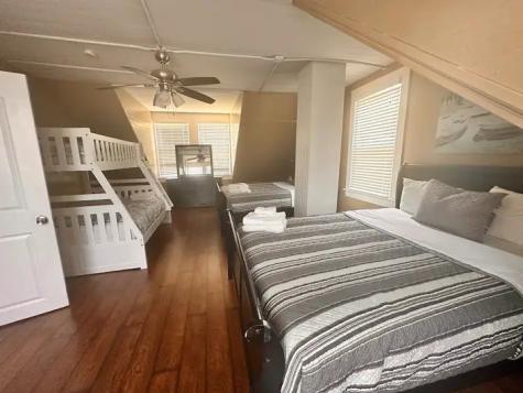 3027 Avenue L Galveston TX 77550