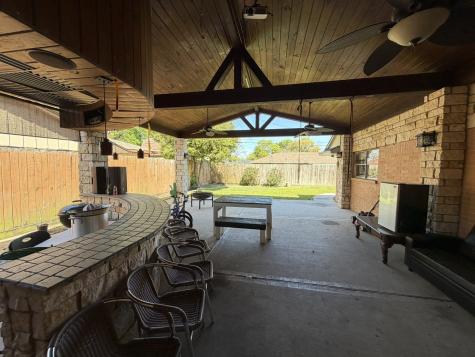 626 Saddle Rock Drive Houston TX 77037