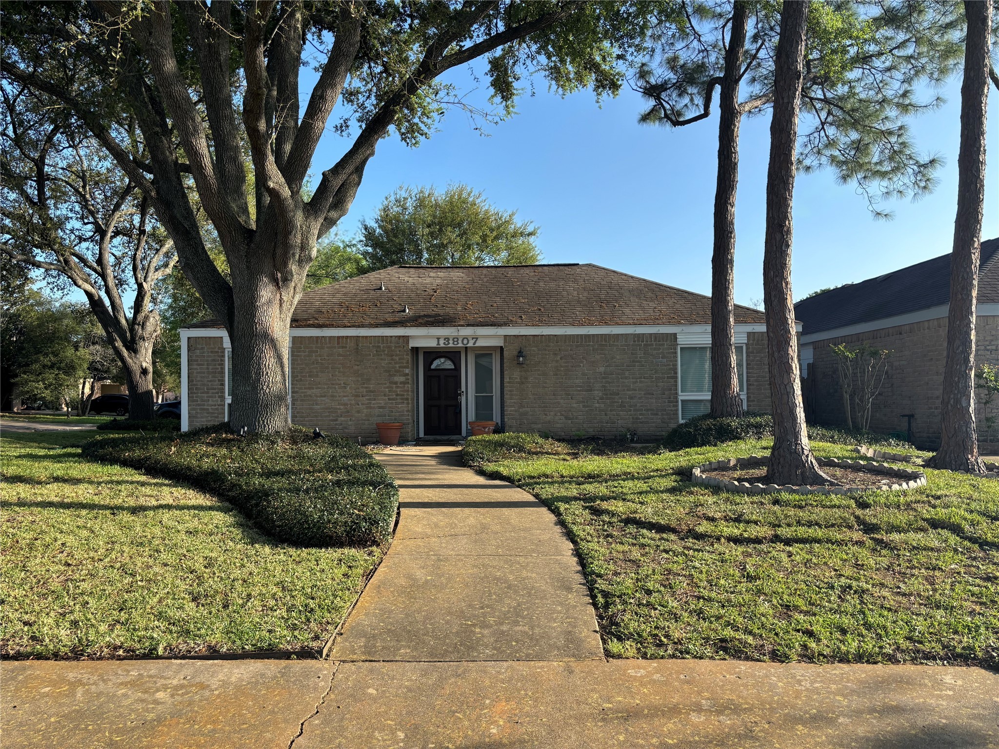 13807 Sheri Hollow Lane Houston TX 77082
