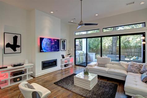 6017 San Felipe Street Houston TX 77057