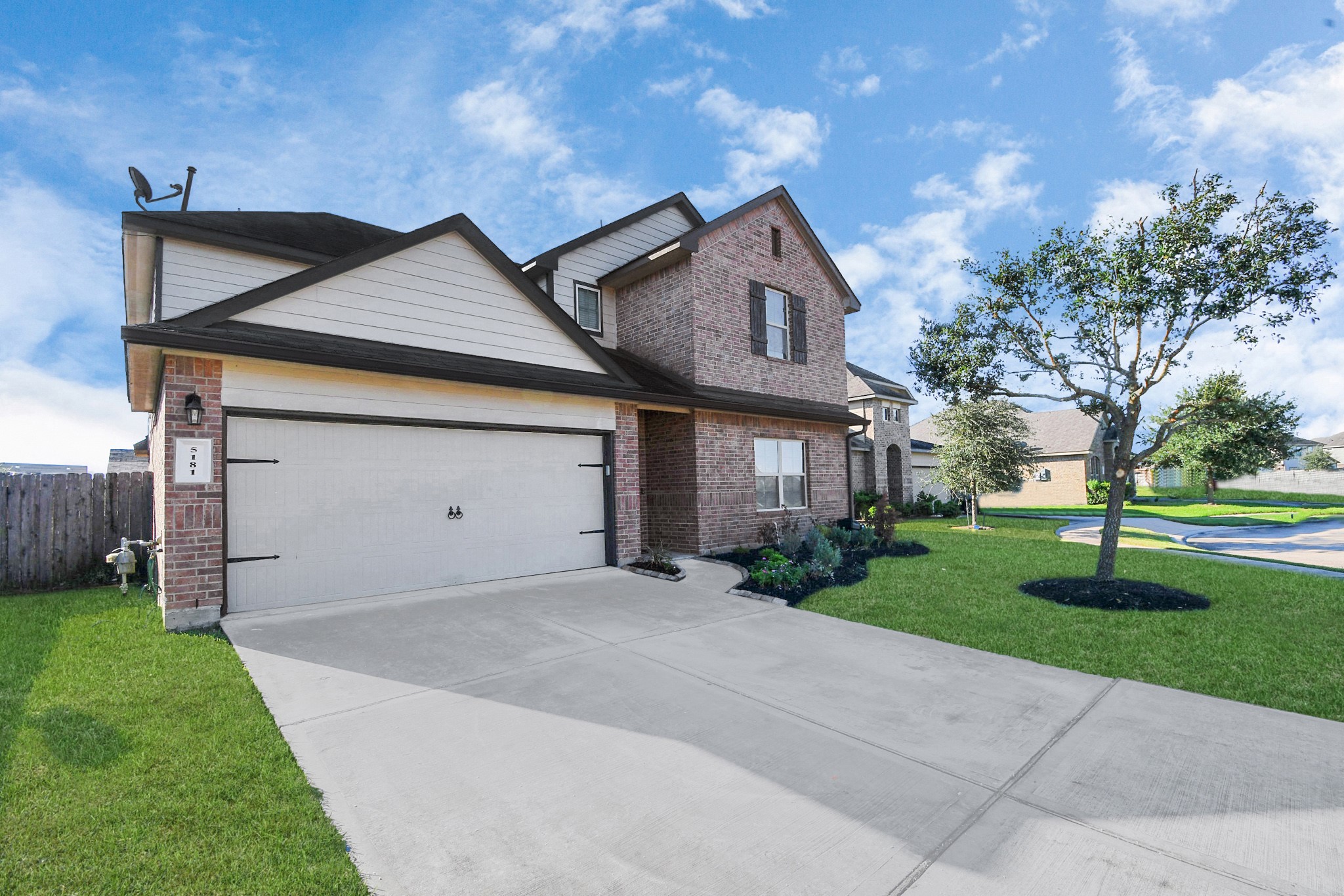 5181 Kendall Cove Court Alvin TX 77511