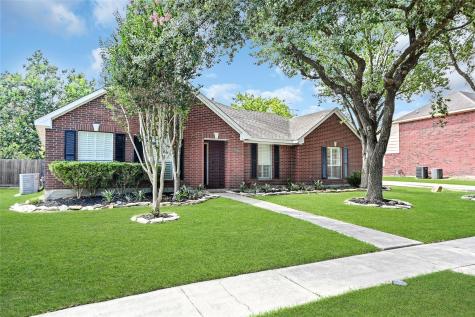 2606 Briarglen Drive Pearland TX 77581