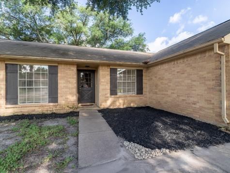 10307 Den Oak Drive Houston TX 77065