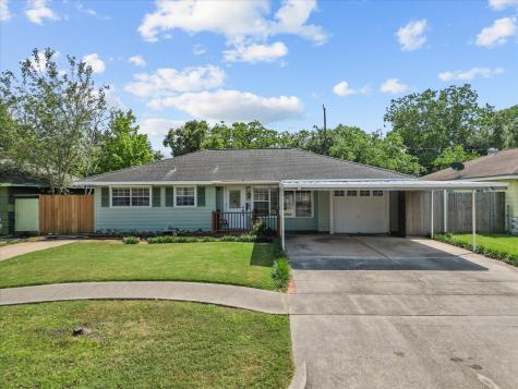 1018 Creager Street Houston TX 77034