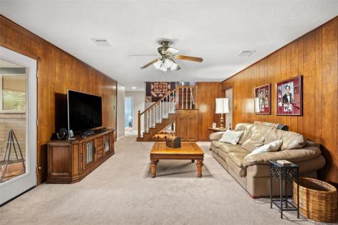 1118 S Amy Drive Deer Park TX 77536