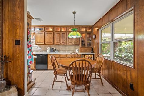 1118 S Amy Drive Deer Park TX 77536