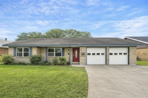 1118 S Amy Drive Deer Park TX 77536