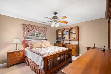 1118 S Amy Drive Deer Park TX 77536