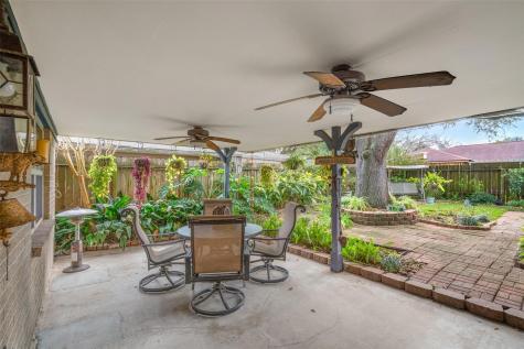 1118 S Amy Drive Deer Park TX 77536