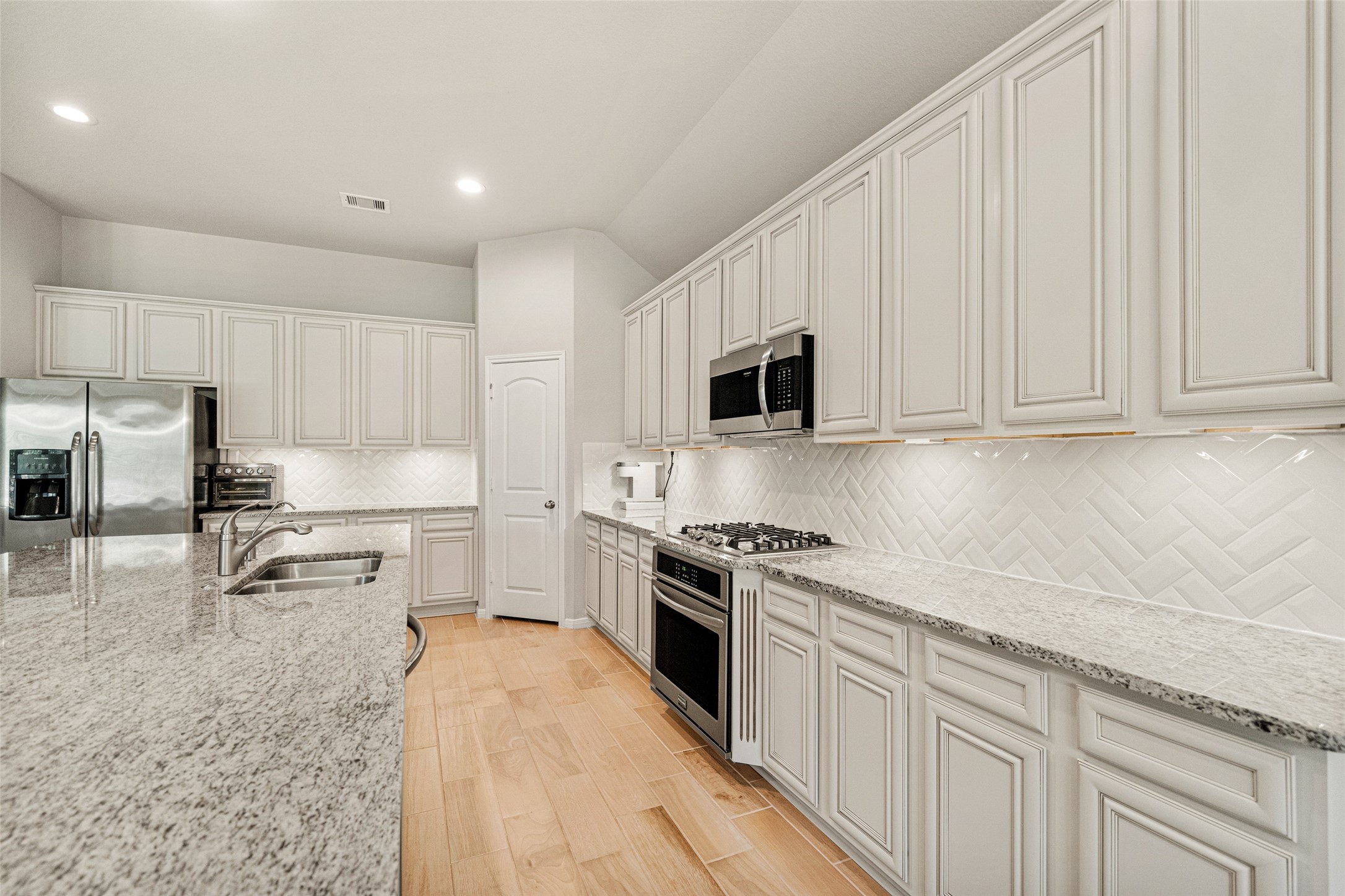 12243 Emerald Mist Lane Conroe TX 77304