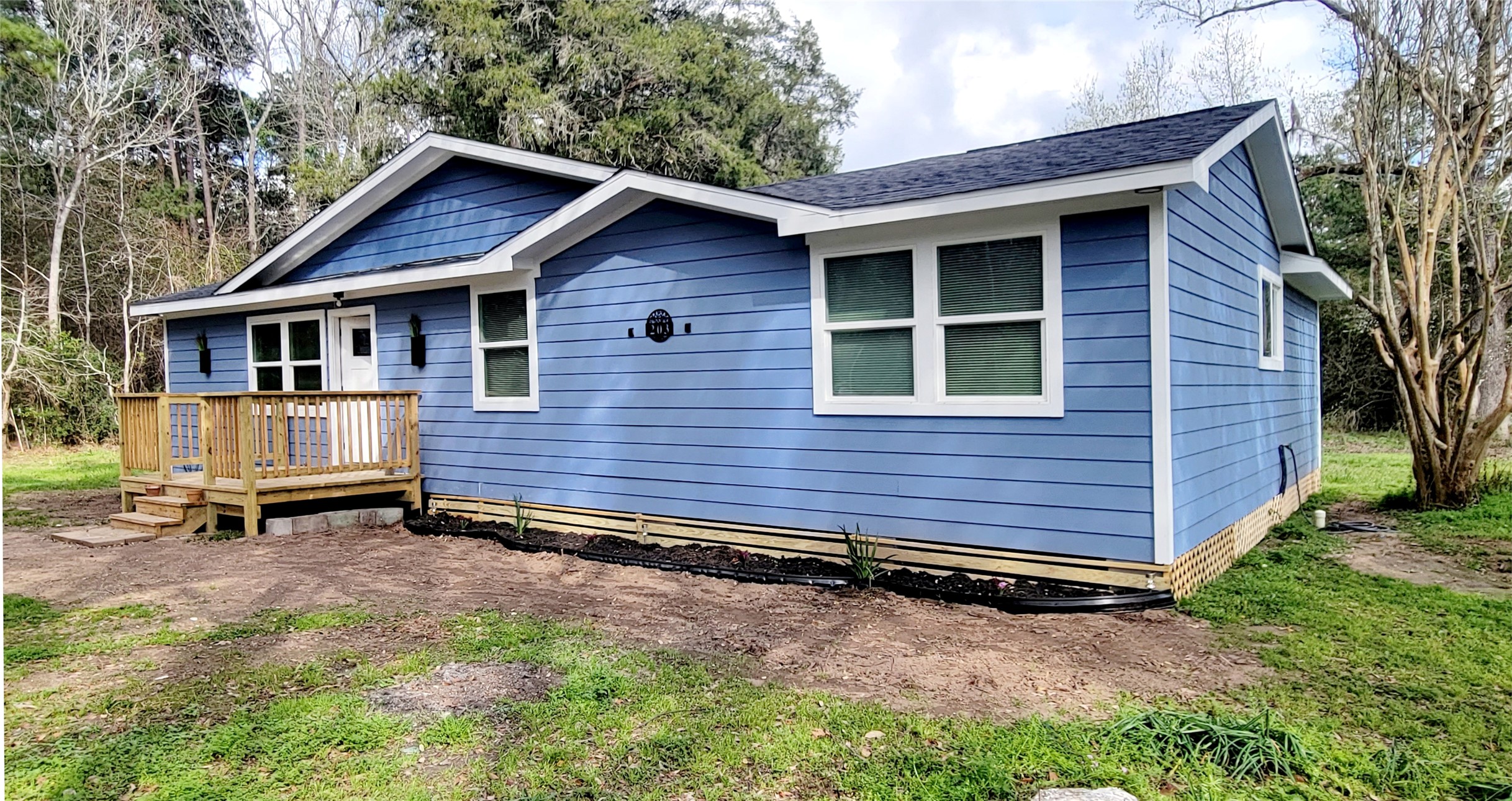 203 County Road 2226 Cleveland TX 77327