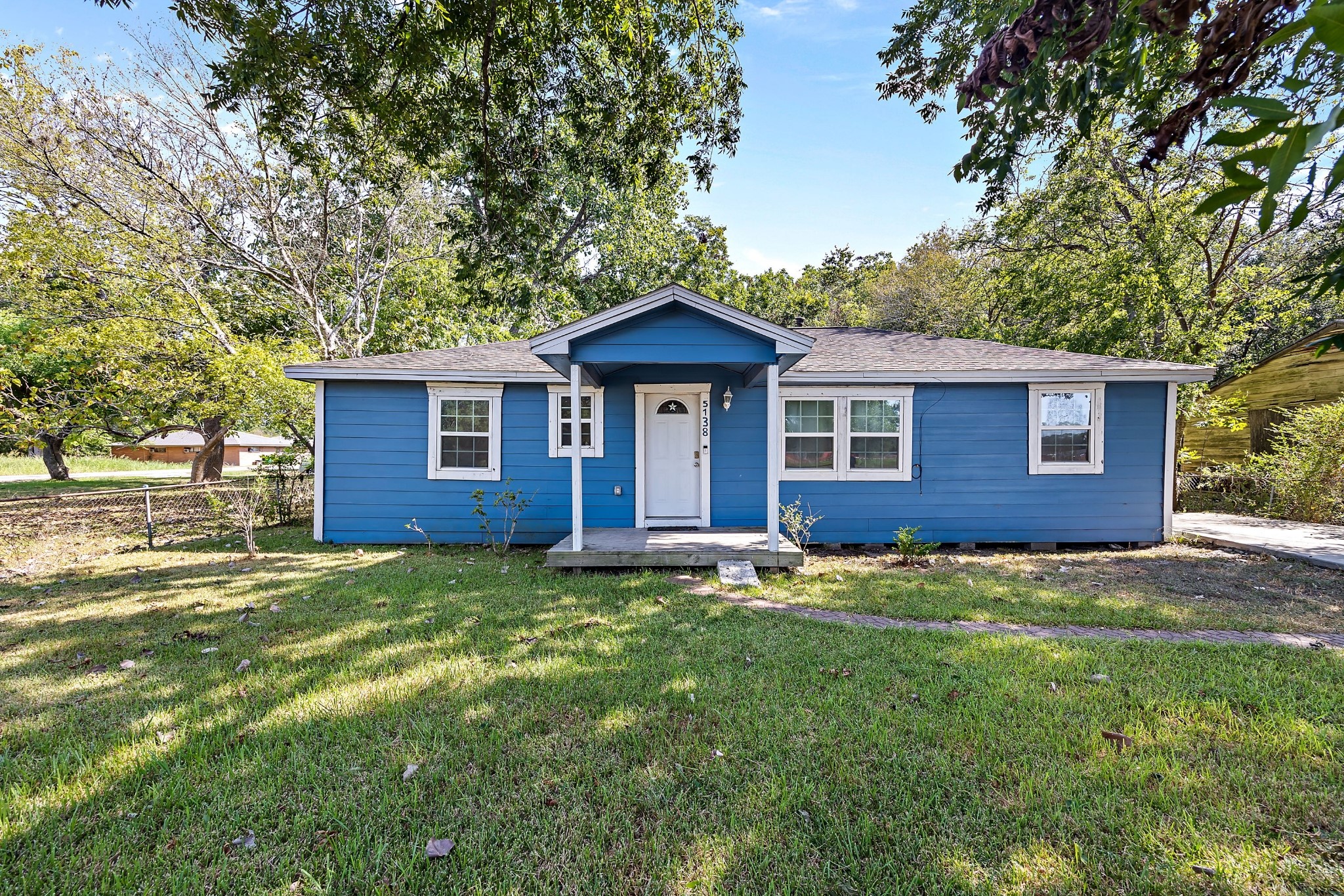 5138 Carmen Street Houston TX 77033