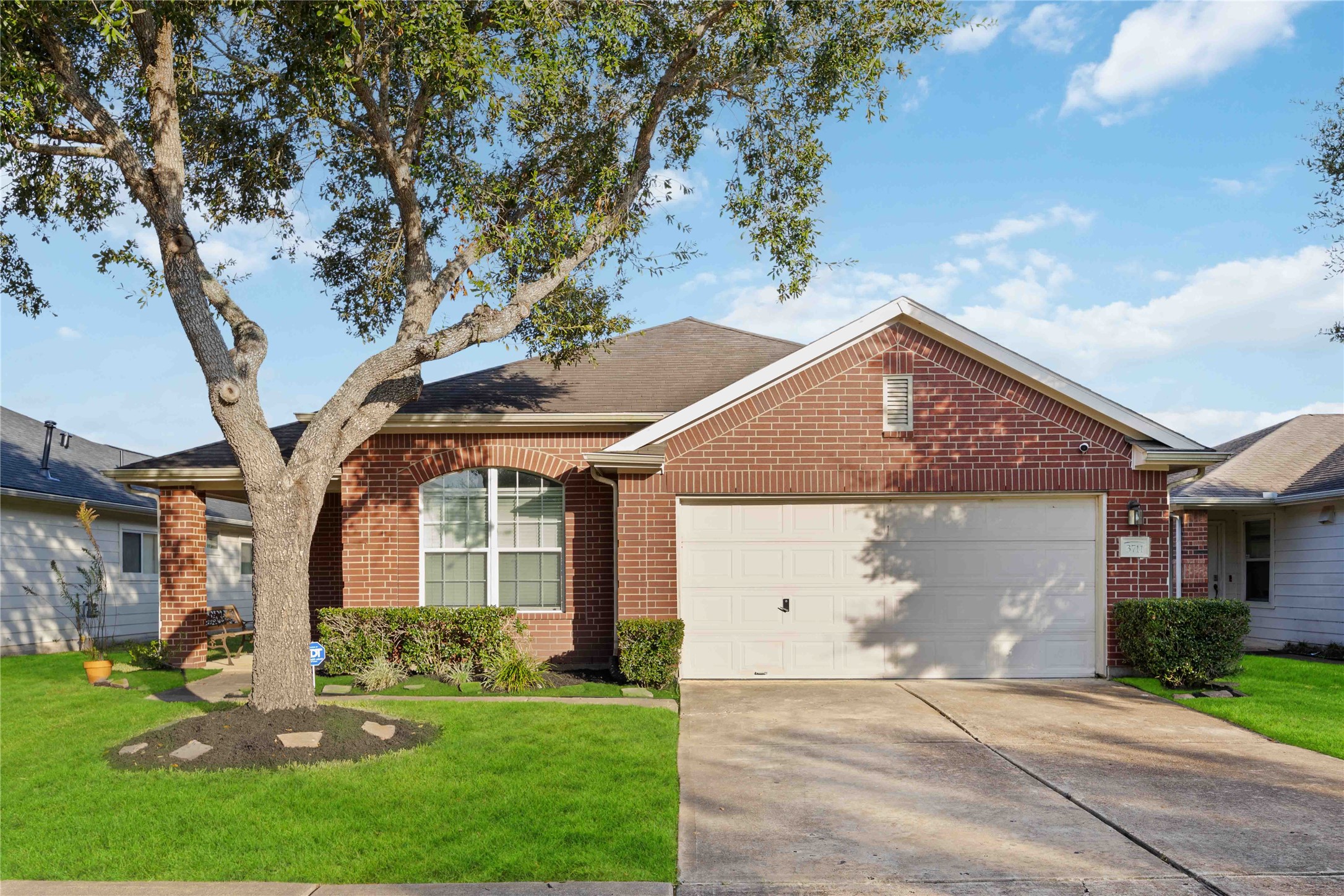 3711 Elmwood Dale Drive Fresno TX 77545