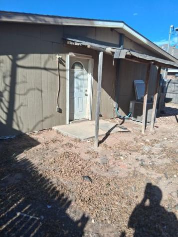 909 S Mineola Street Midland TX 79701