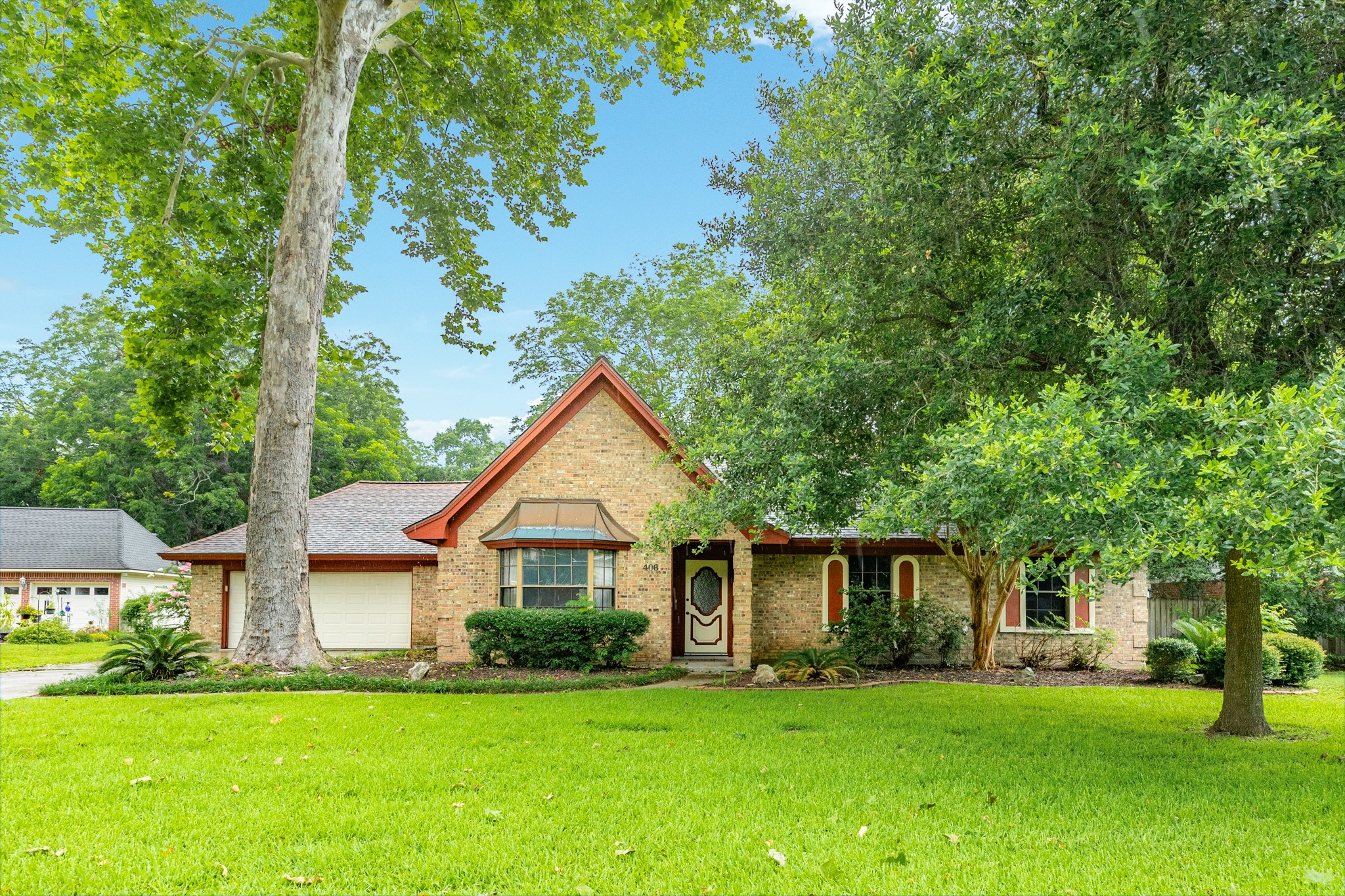 406 Huckleberry Drive Lake Jackson TX 77566