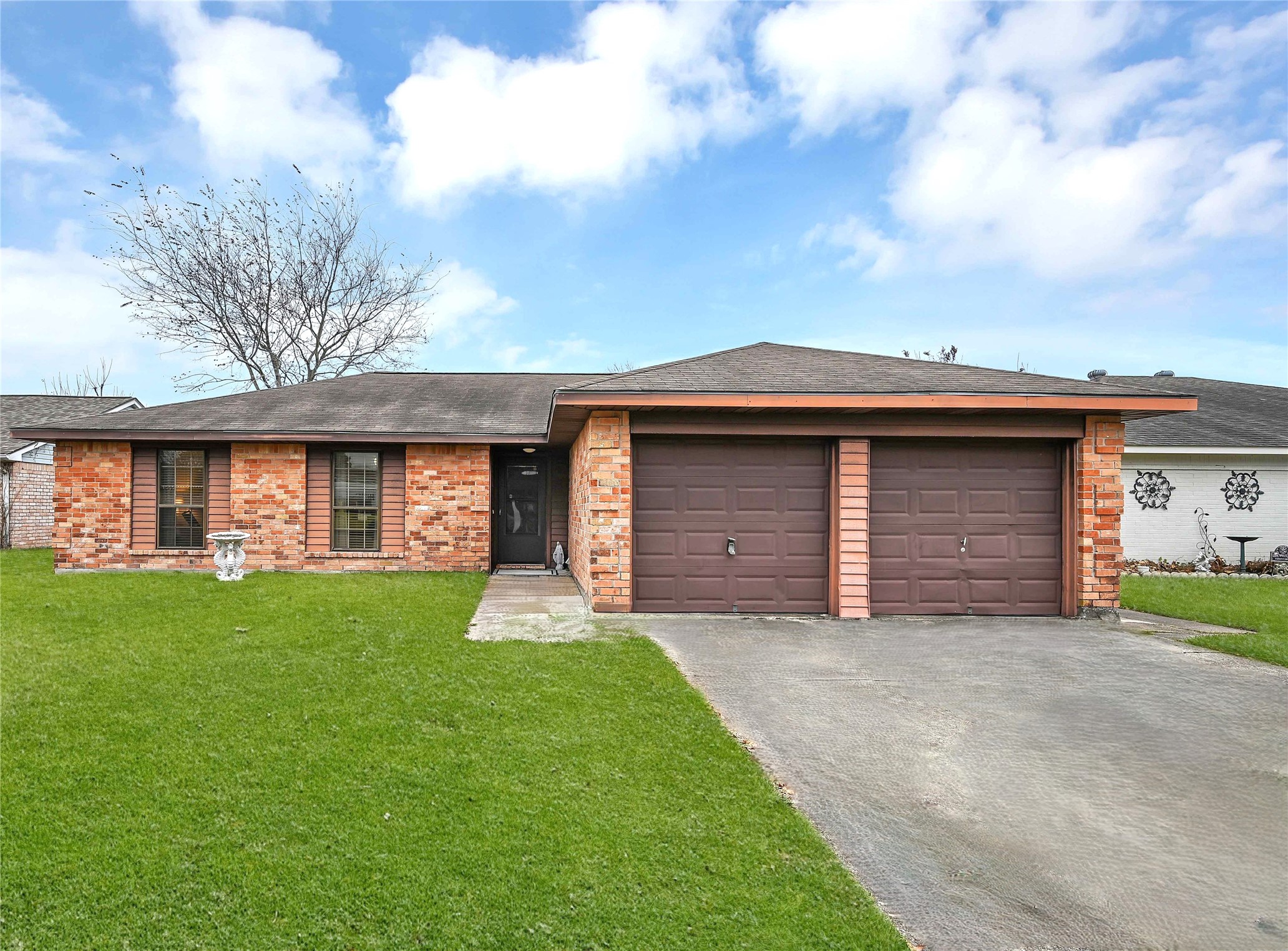 9911 Barmont Drive La Porte TX 77571