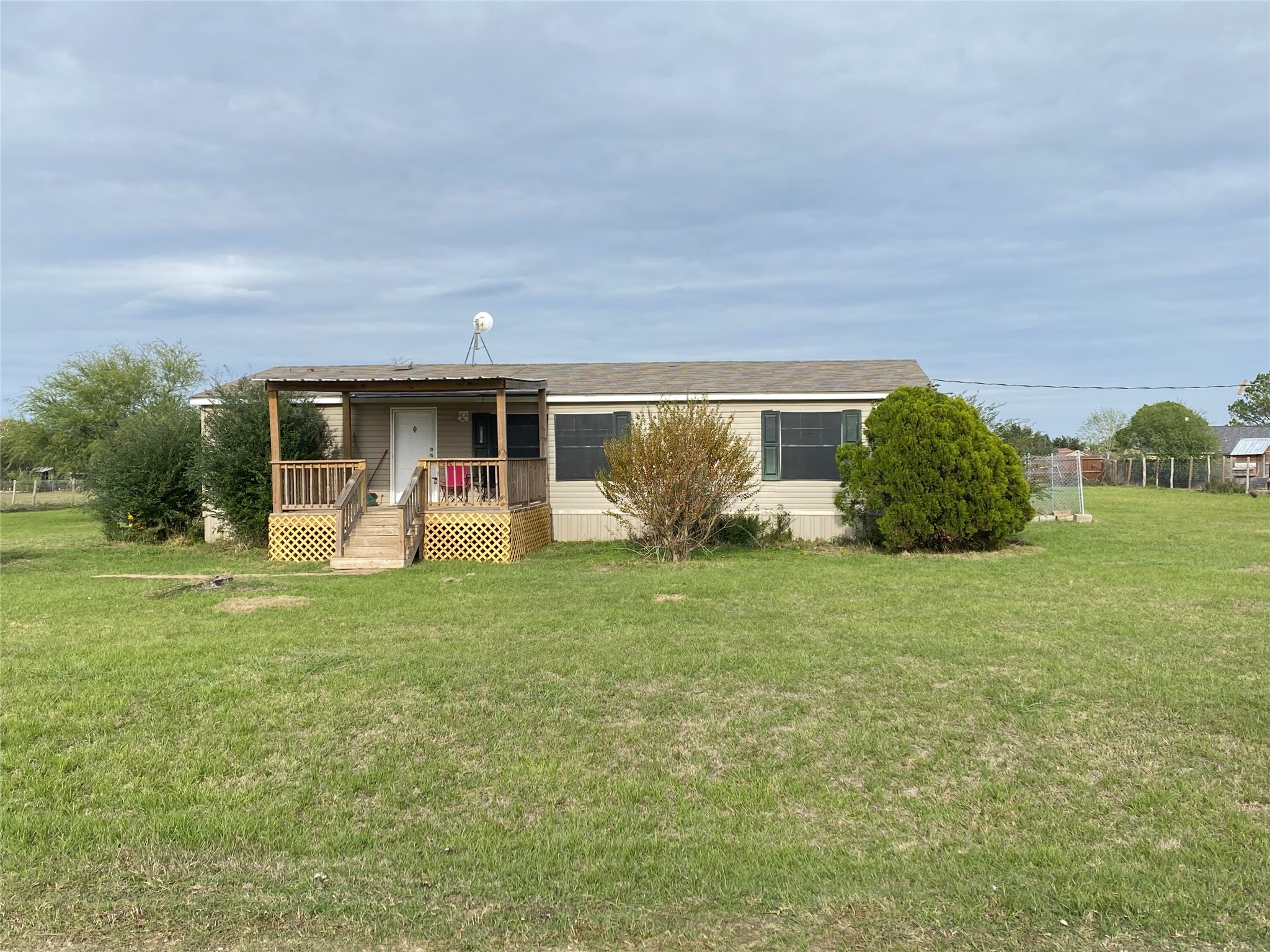 1914 Lauren Lane Sealy TX 77474