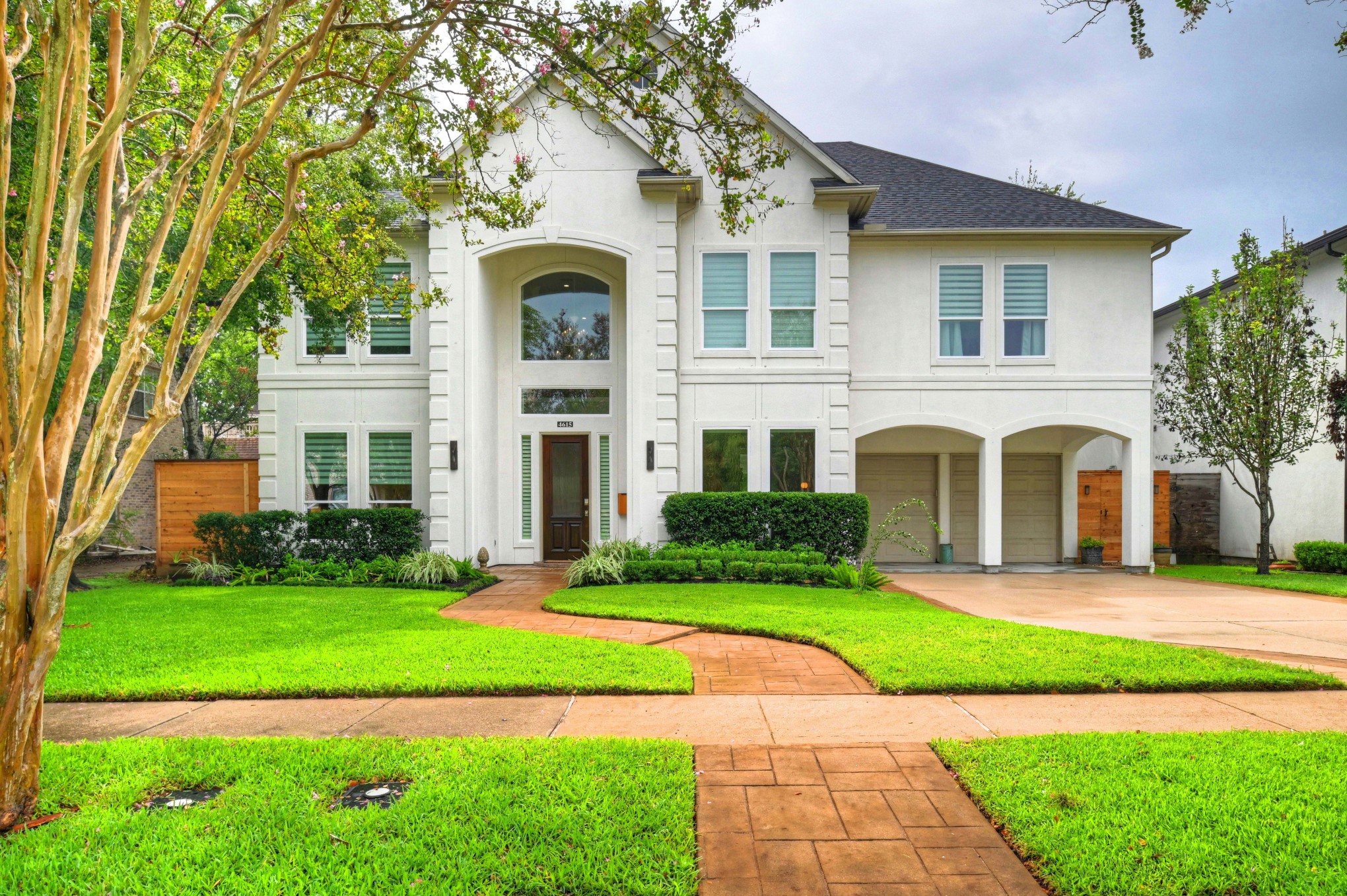 4615 Pin Oak Lane Bellaire TX 77401