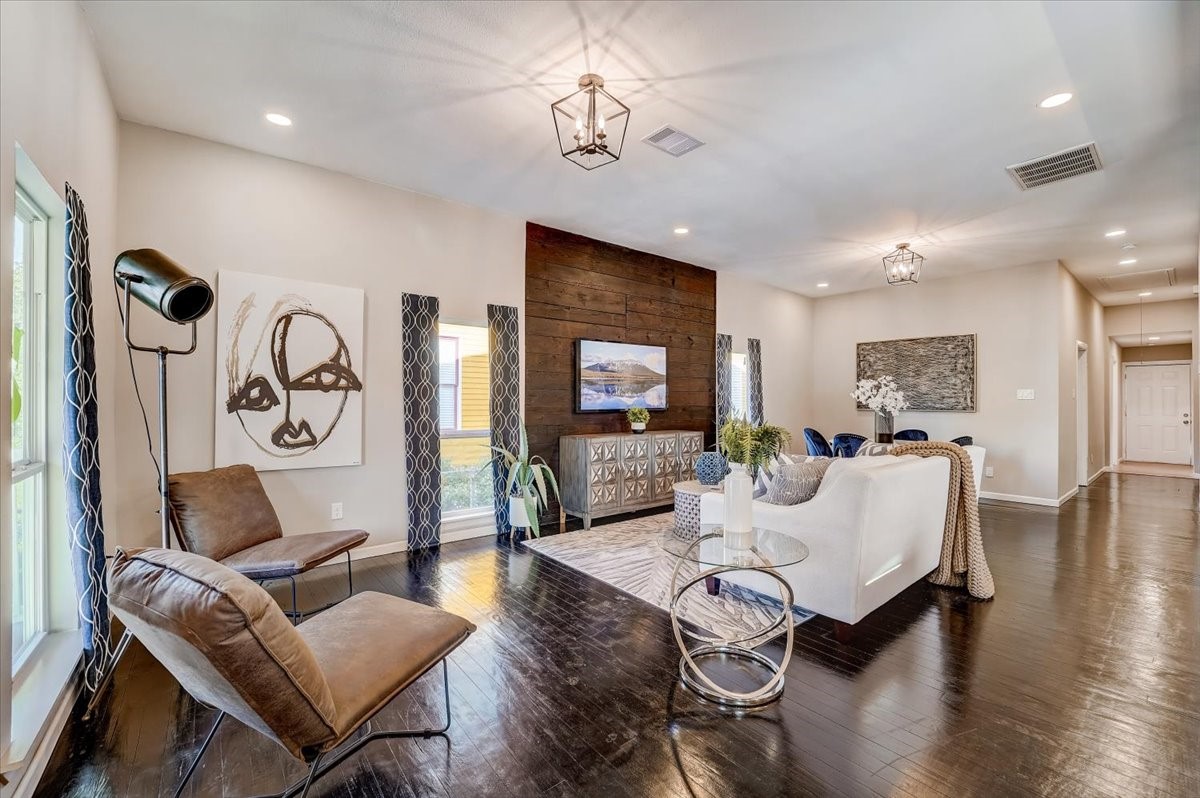 2928 Avenue N 1/2 Galveston TX 77550