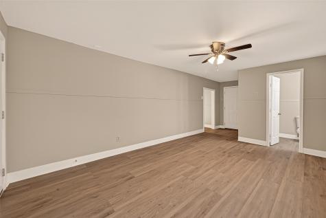 5833 Southlea Street Houston TX 77033