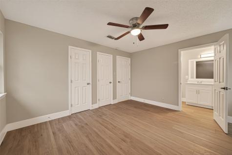 5833 Southlea Street Houston TX 77033