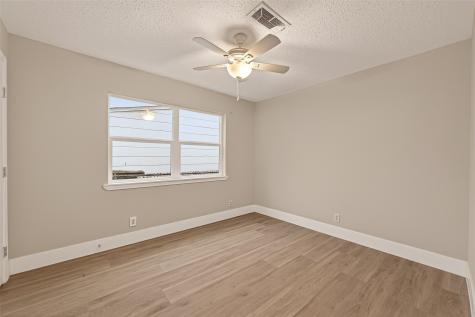 5833 Southlea Street Houston TX 77033
