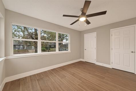 5833 Southlea Street Houston TX 77033