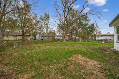 5833 Southlea Street Houston TX 77033