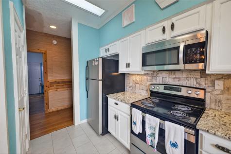 994 Nassau Drive Crystal Beach TX 77650