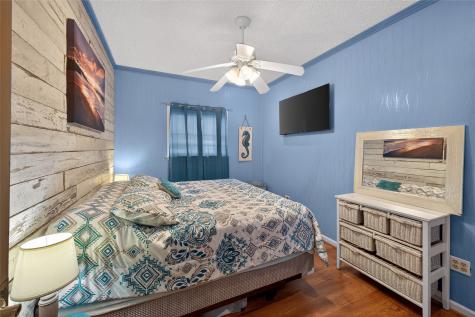 994 Nassau Drive Crystal Beach TX 77650