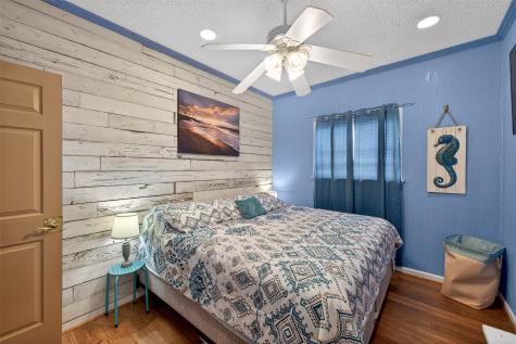 994 Nassau Drive Crystal Beach TX 77650