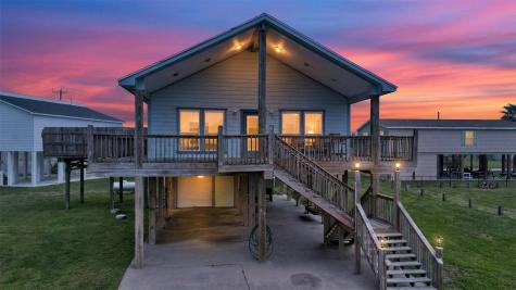 994 Nassau Drive Crystal Beach TX 77650