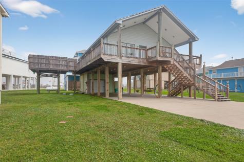 994 Nassau Drive Crystal Beach TX 77650