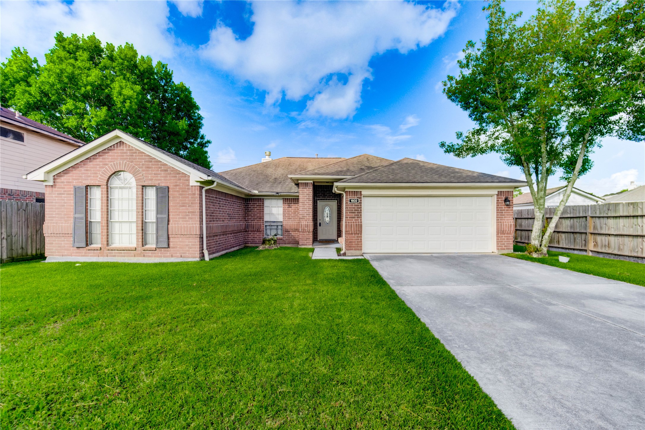 1602 Village Court Drive Rosenberg TX 77471