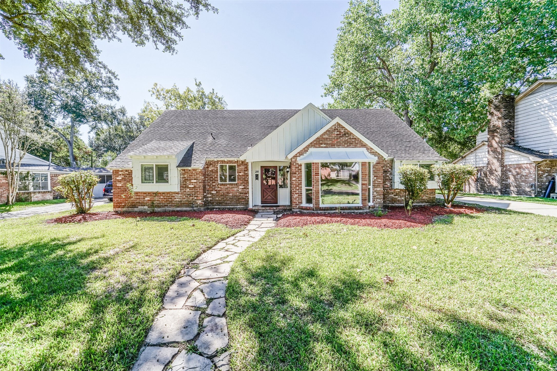 211 Wyndwood Drive Seabrook TX 77586