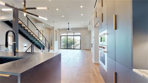 519 Memorial Heights Drive Houston TX 77007