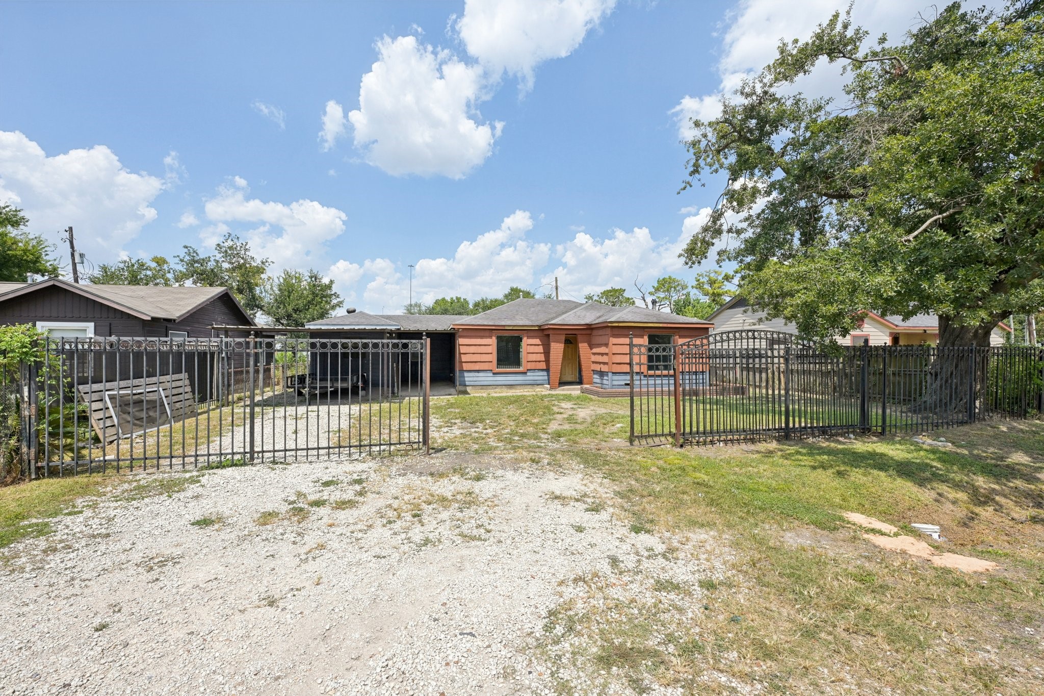 5903 Lufkin Street Houston TX 77026
