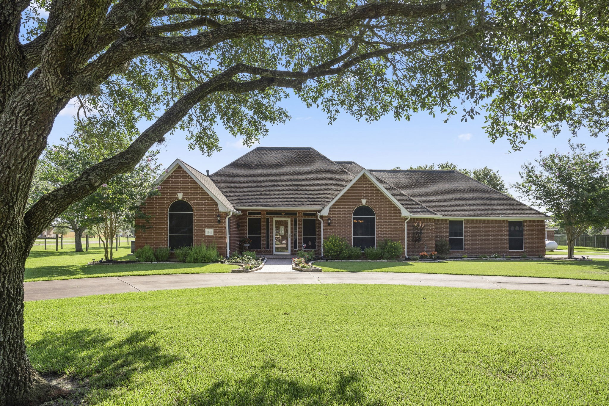 1911 Rodeo Drive East Bernard TX 77435