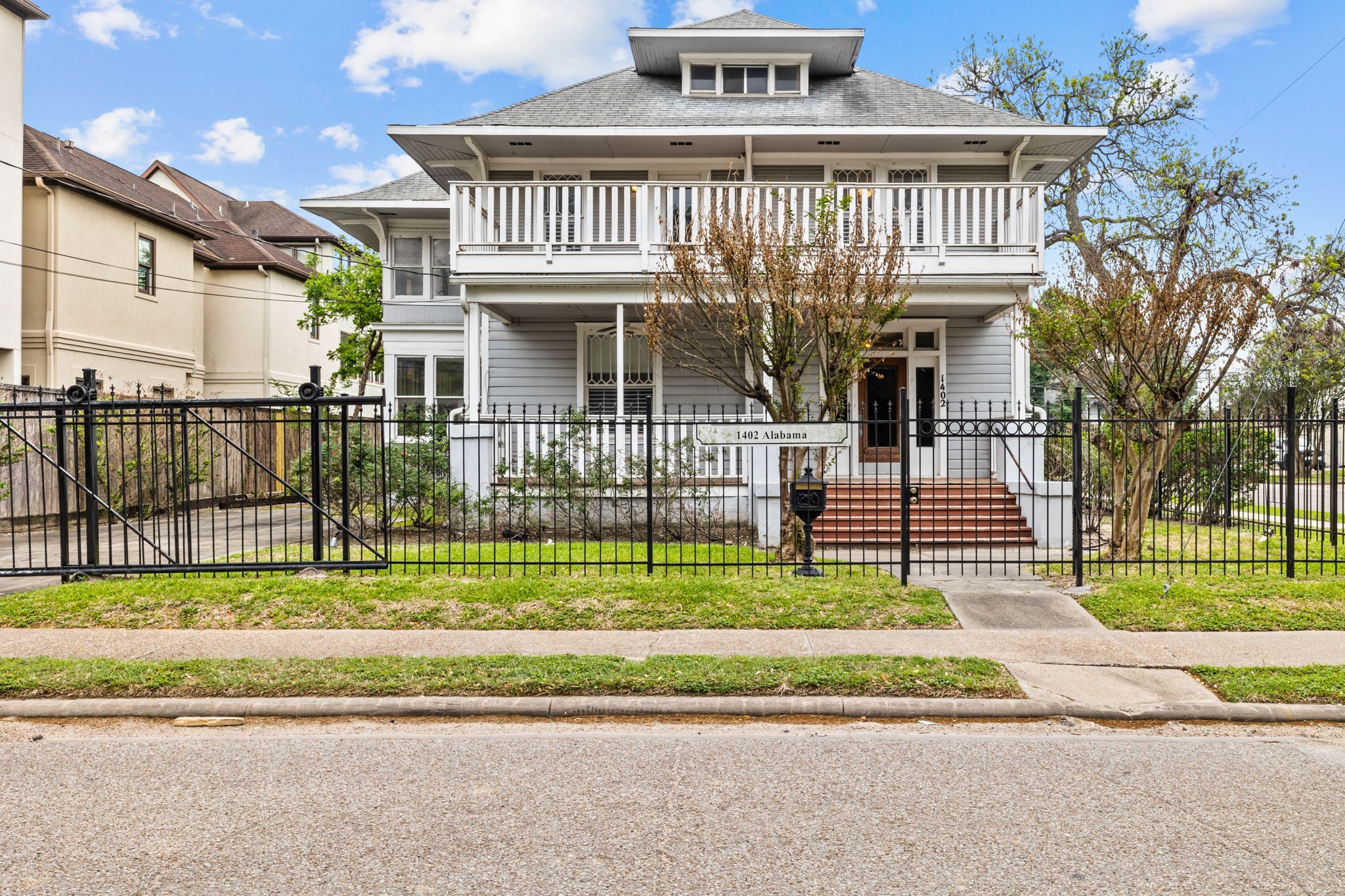 1402 Alabama Street Houston TX 77004