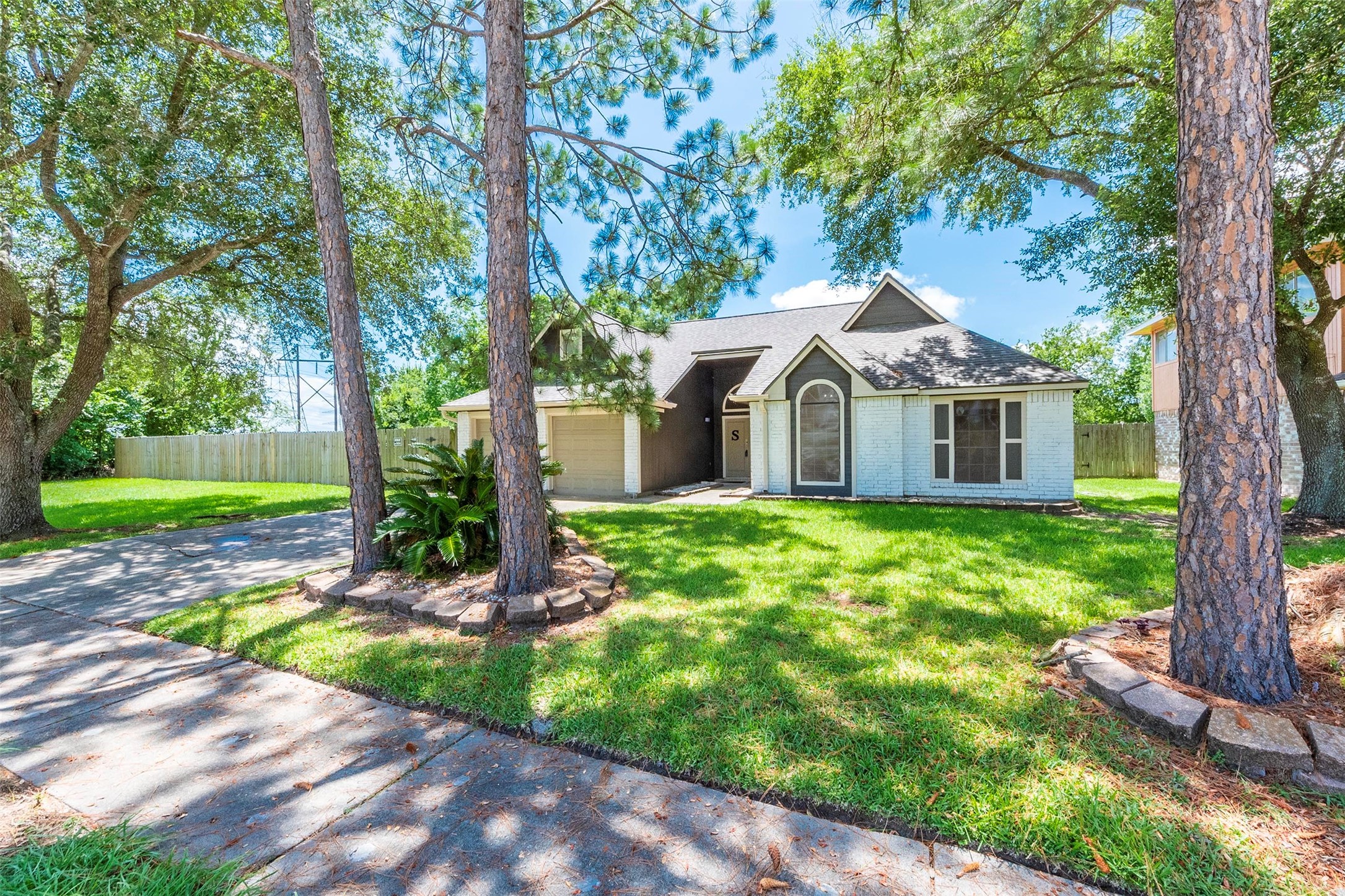 1312 Carefree Drive League City TX 77573