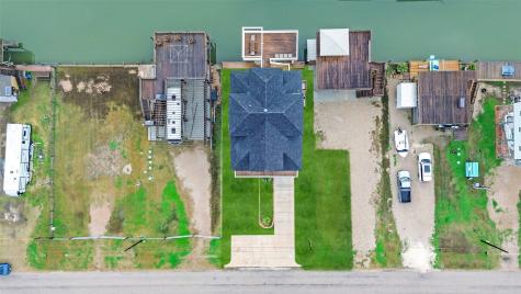 555 Pompano Drive Freeport TX 77541