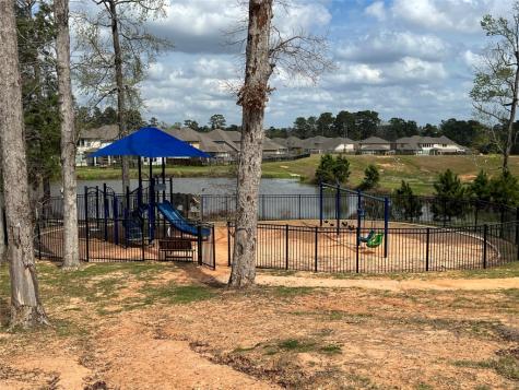 1984 Canyon Live Oak Street Conroe TX 77304