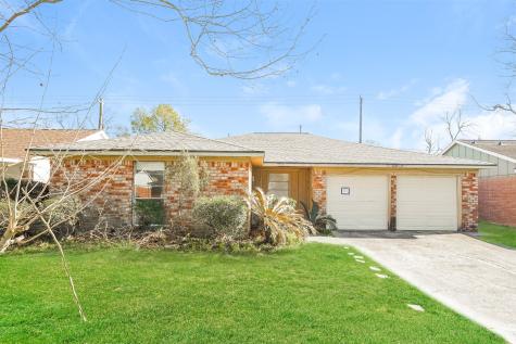 705 Littlewood Street Baytown TX 77521