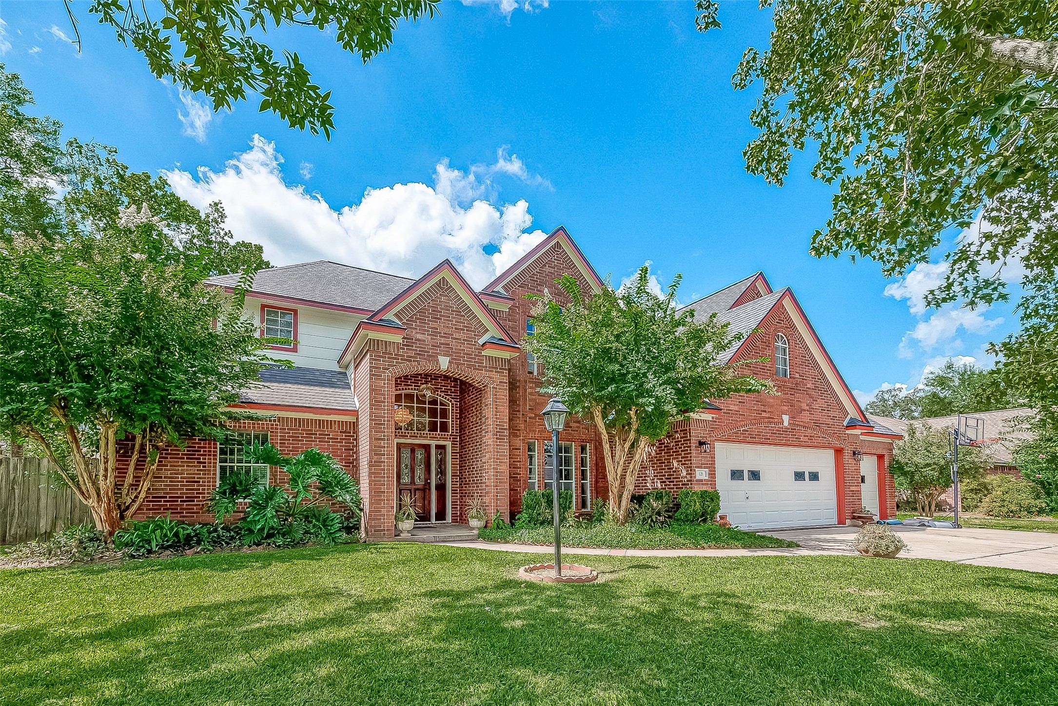 121 Portulaca Street Lake Jackson TX 77566