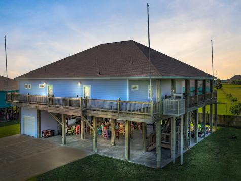 2366 Sand Crab Crystal Beach TX 77650