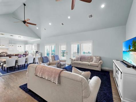2366 Sand Crab Crystal Beach TX 77650